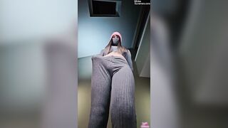 Minkasummers: Watch Gray Leggins get her tight pussy stretched by a massive rod in POV